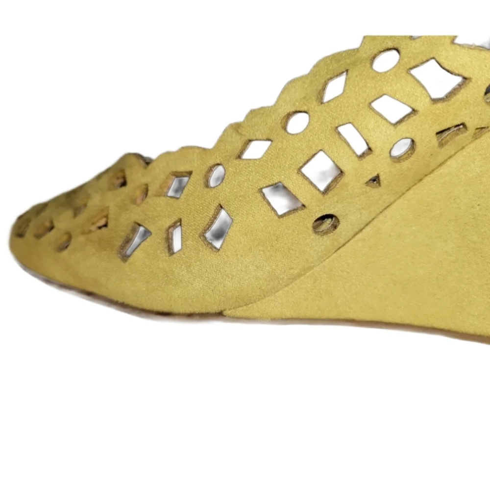 Mix No 6 Yellow Suede Laser-Cutout 4 Inch Wedge Heels Size 8 1/2